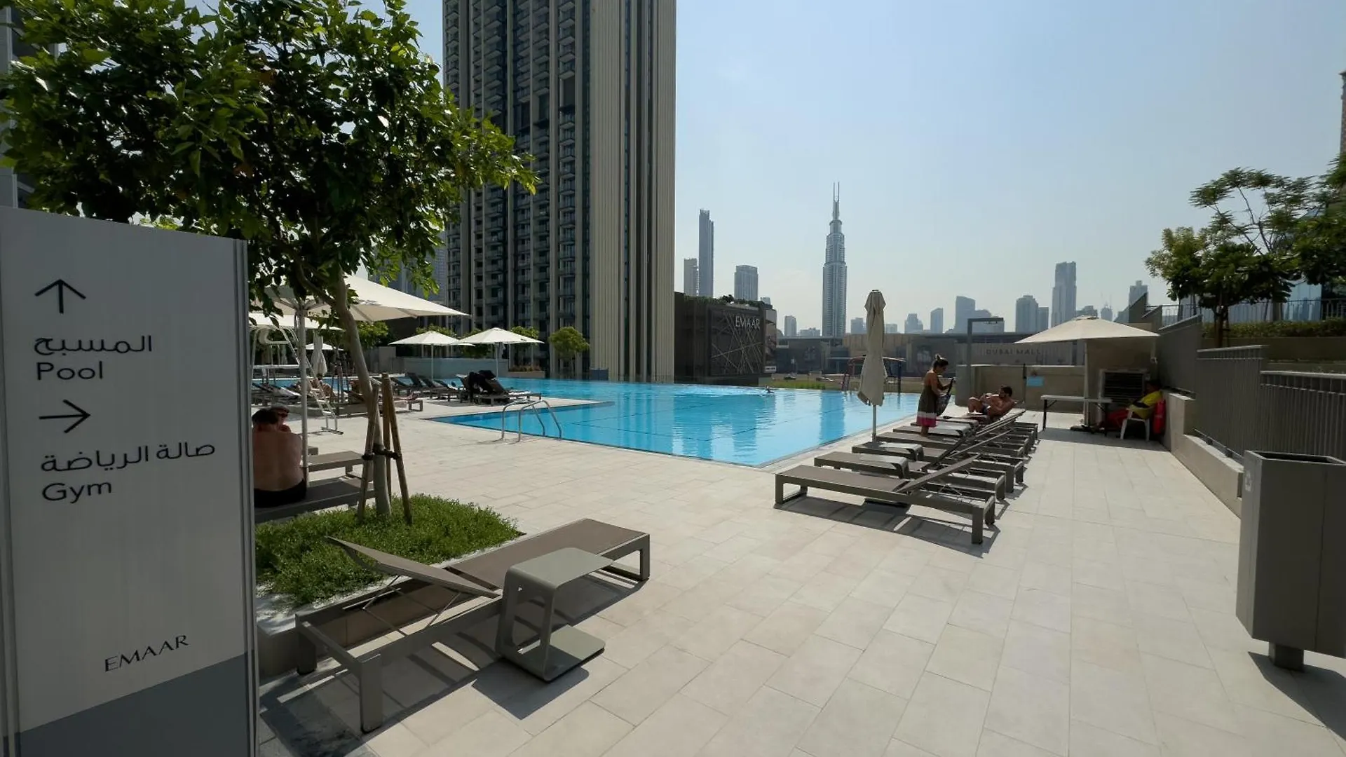Lux 4Bhk In Downtown, Burj Khalifa View Near Dubai Mall Apartment