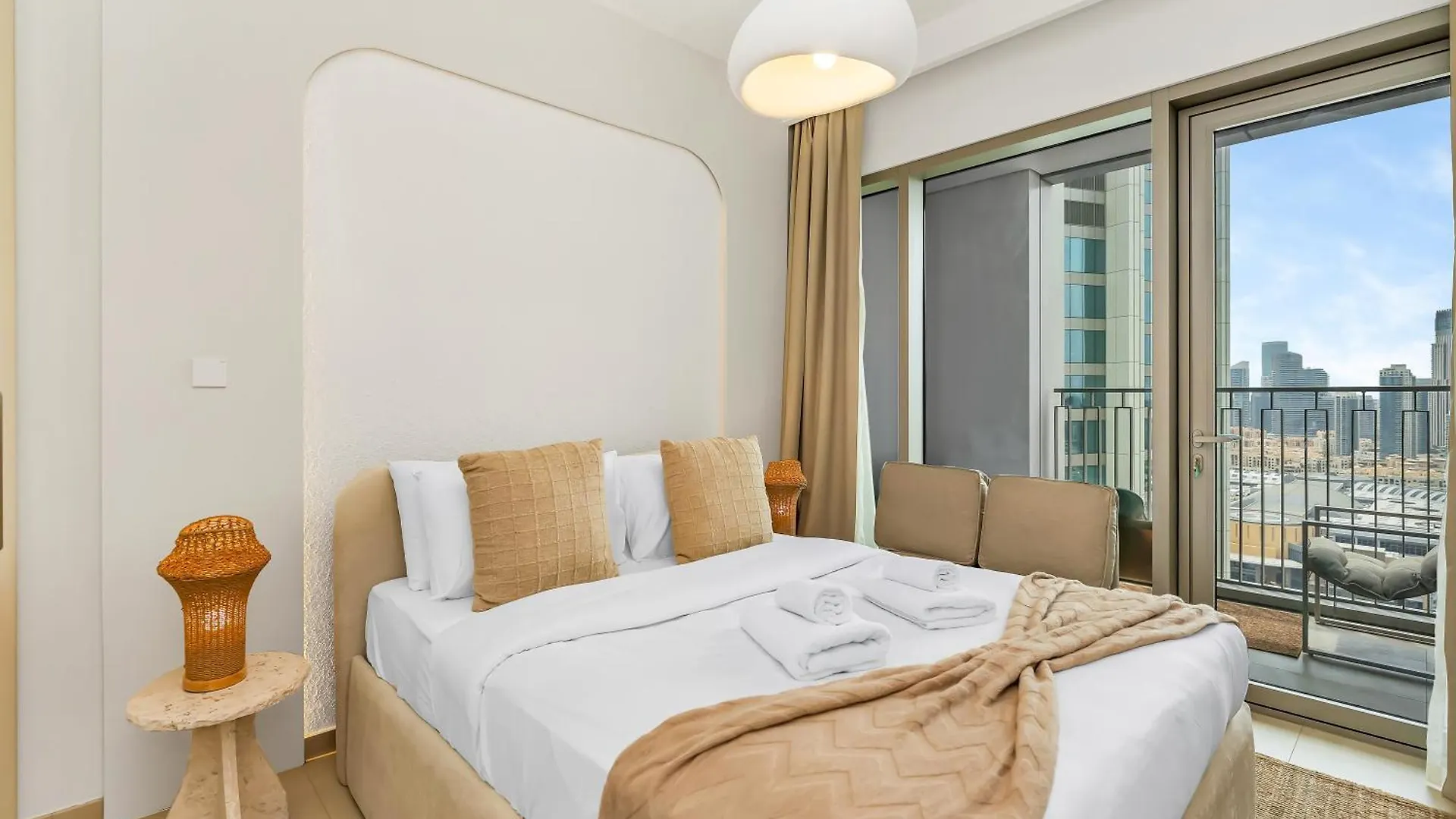 Lux 4Bhk In Downtown, Burj Khalifa View Near Dubai Mall 0*,  United Arab Emirates
