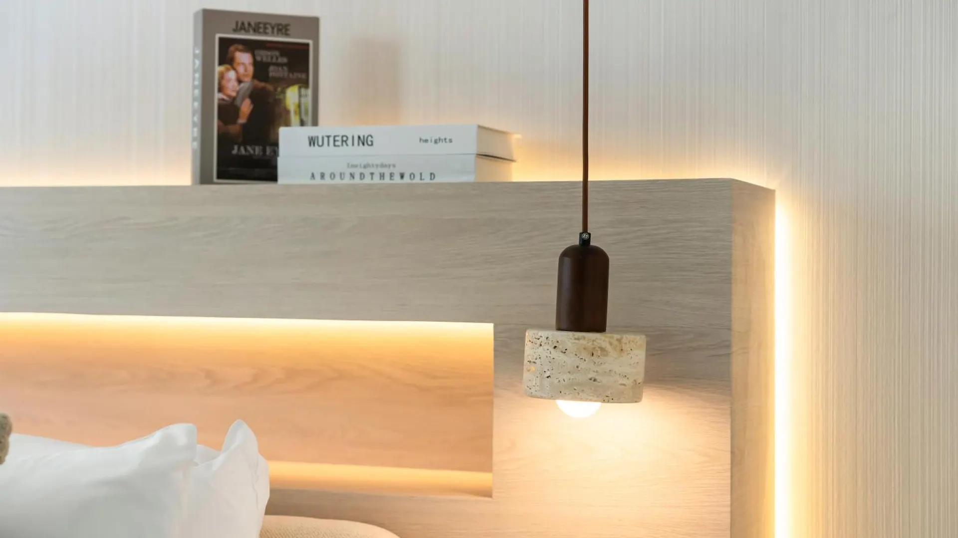Lux 4Bhk In Downtown, Burj Khalifa View Near Dubai Mall