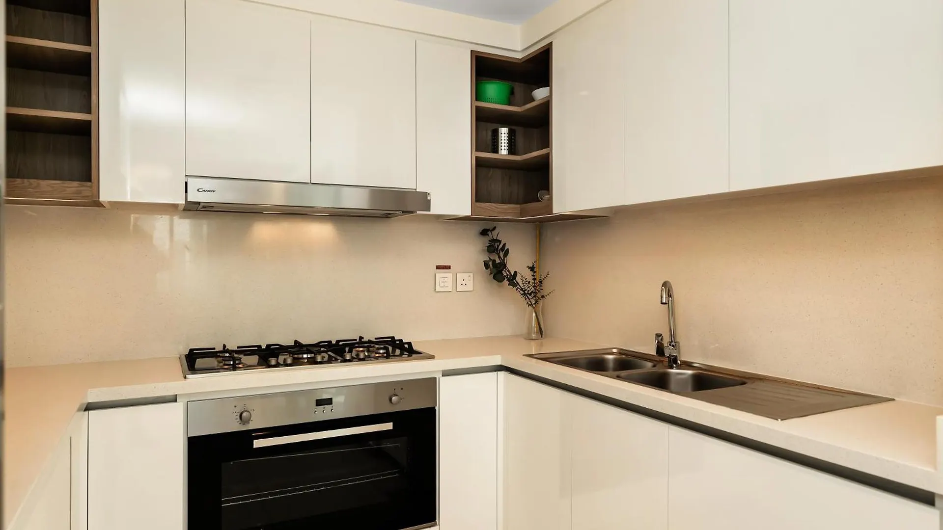 Lux 4Bhk In Downtown, Burj Khalifa View Near Dubai Mall