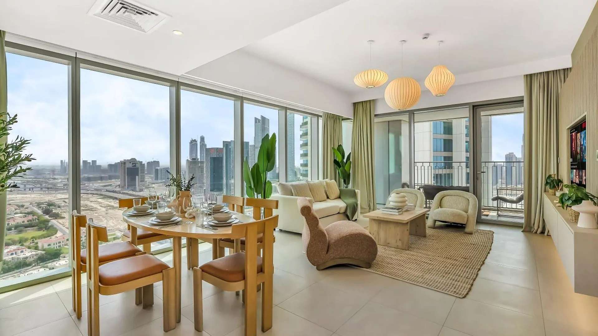 Lux 4Bhk In Downtown, Burj Khalifa View Near Dubai Mall
